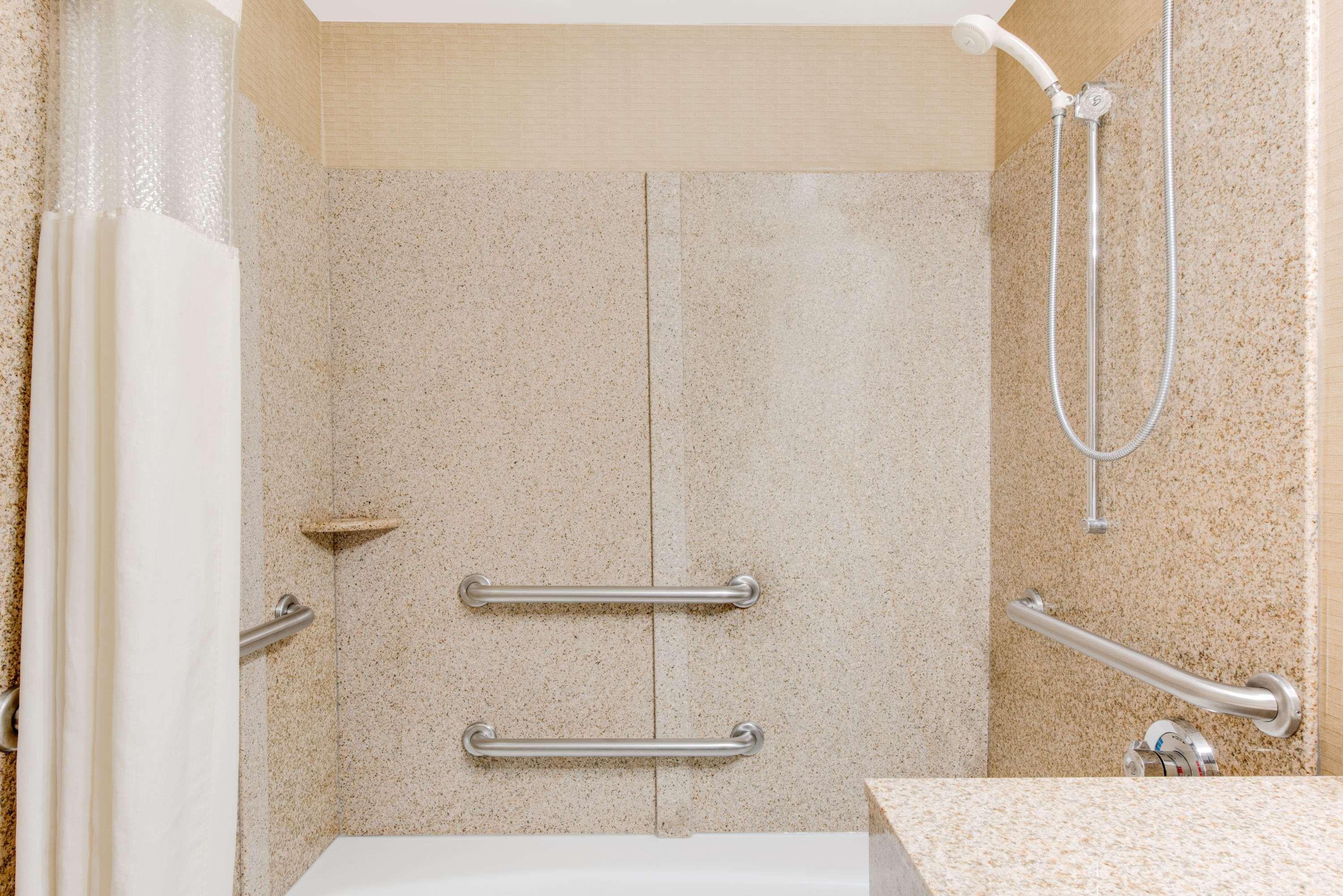 Wingate By Wyndham -